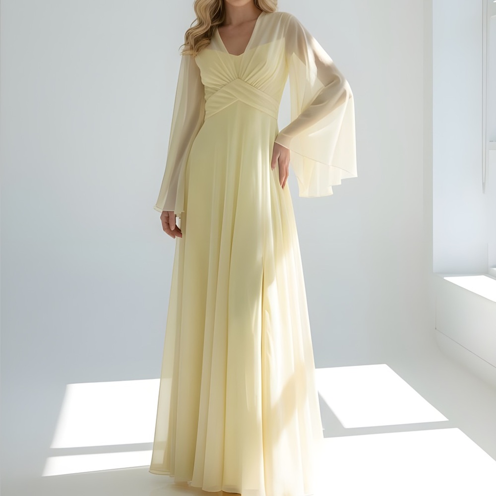 Antique Mike Benet Formals Butter Cream Yellow Flowy Dress -‎ Vintage Sizing
